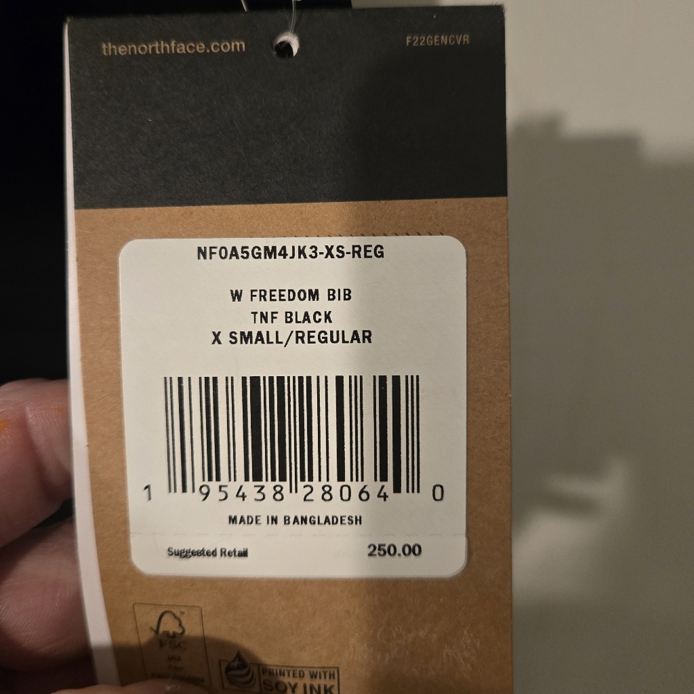 The North Face Black  Snow Bib Adjustable Straps Womems XS NWT Retail $250 - Picture 5 of 5
